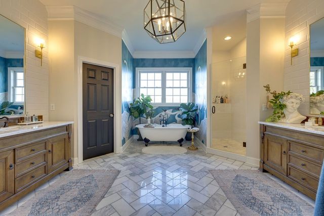 4447 Savage Pointe Dr, Franklin, TN 37064