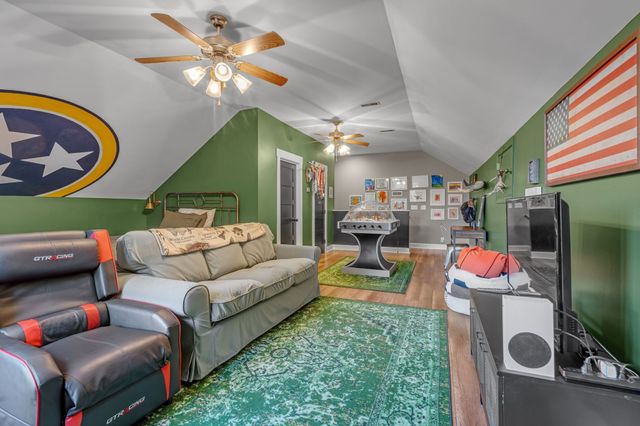 4447 Savage Pointe Dr, Franklin, TN 37064