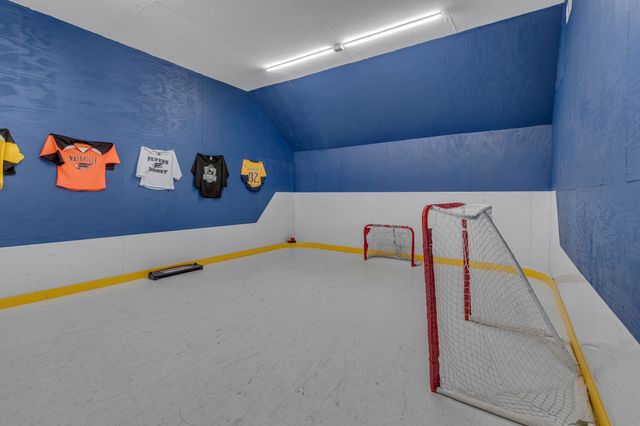 4447 Savage Pointe Dr, Franklin, TN 37064