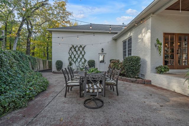 4447 Savage Pointe Dr, Franklin, TN 37064