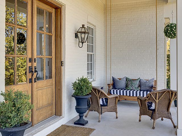 4447 Savage Pointe Dr, Franklin, TN 37064