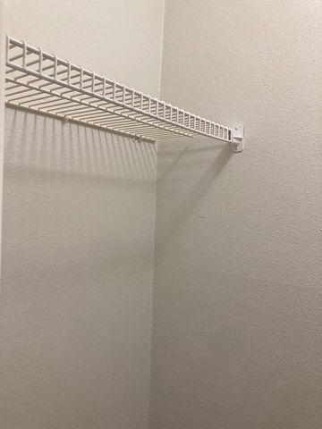 3075 Walnut Bend Lane 33, Houston, TX 77042