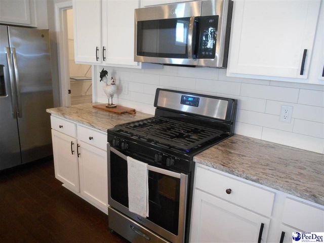 1081 Wessex, Florence, SC 29501