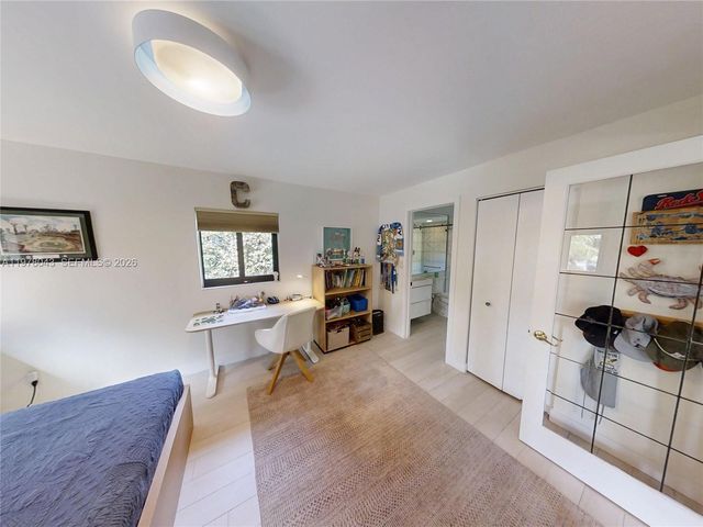 1131 NE 97th St, Miami Shores, FL 33138