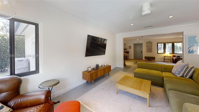 1131 NE 97th St, Miami Shores, FL 33138