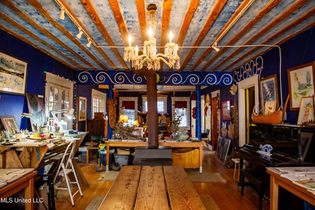 110 Catalpa Street, Clarksdale, MS 38614