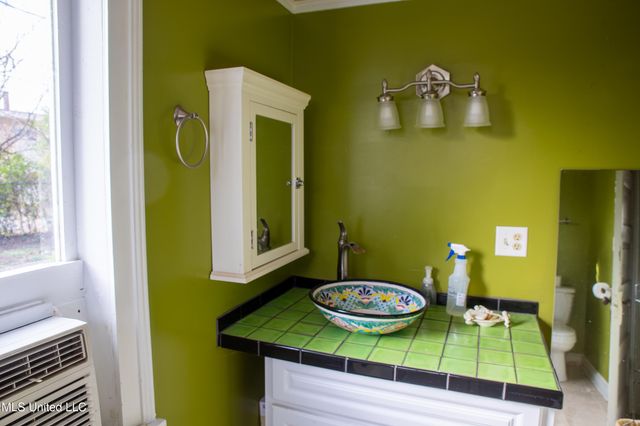 110 Catalpa Street, Clarksdale, MS 38614