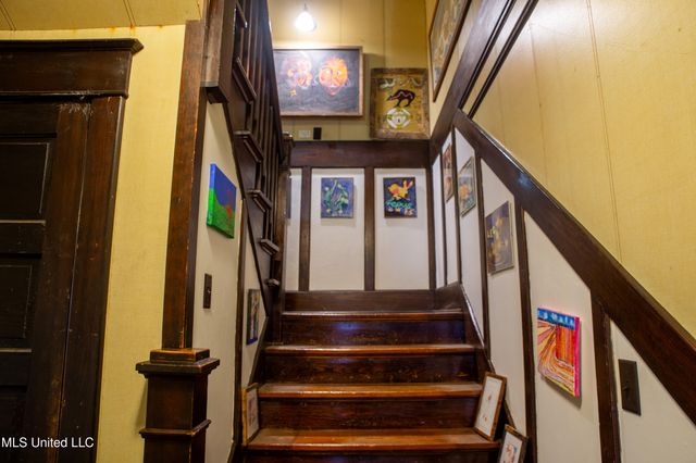 110 Catalpa Street, Clarksdale, MS 38614