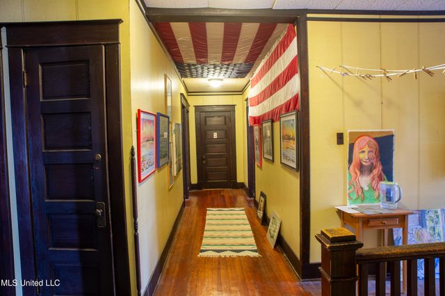 110 Catalpa Street, Clarksdale, MS 38614