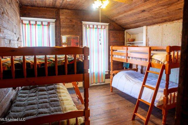 110 Catalpa Street, Clarksdale, MS 38614