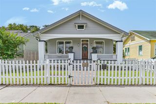 3817 Avenue O 1/2, Galveston, TX 77550