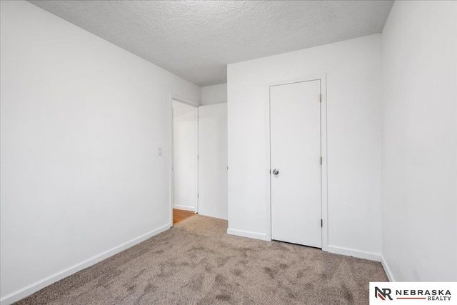 3130 NW 1st Street, Lincoln, NE 68521