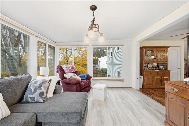 7 Barn Road, Ledyard, CT 06339