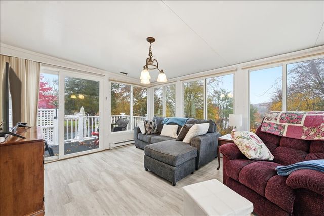 7 Barn Road, Ledyard, CT 06339