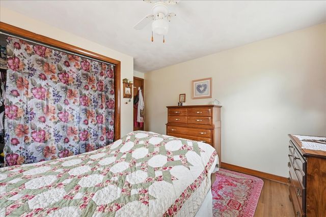 7 Barn Road, Ledyard, CT 06339