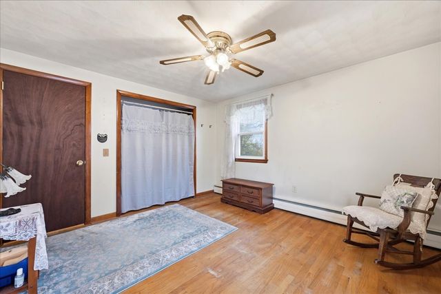 7 Barn Road, Ledyard, CT 06339