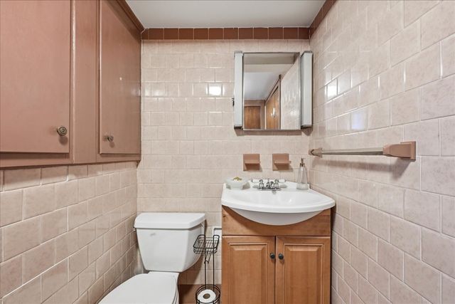 7 Barn Road, Ledyard, CT 06339