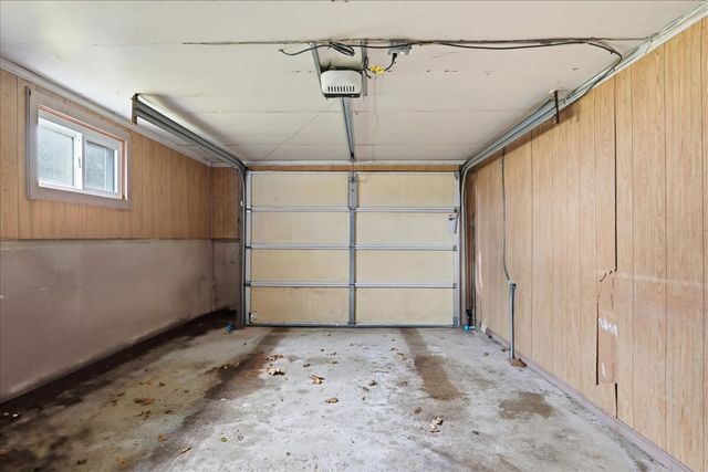 7 Barn Road, Ledyard, CT 06339