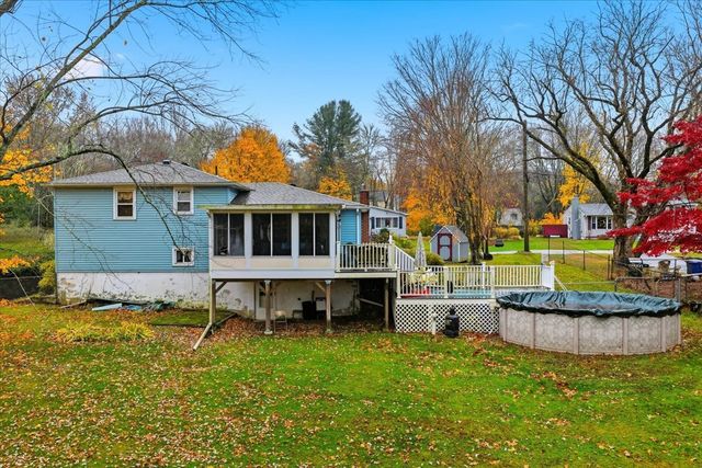 7 Barn Road, Ledyard, CT 06339