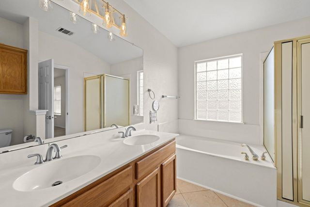 3410 Flowstone LN, Round Rock, TX 78681