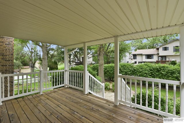 9259 Berry Street, Omaha, NE 68127
