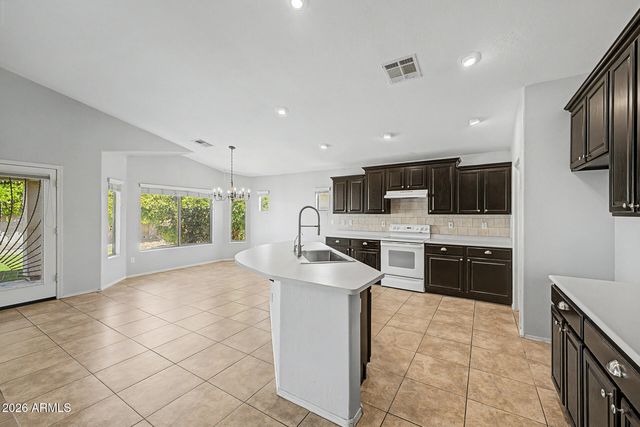 3546 E FAIRVIEW Street, Gilbert, AZ 85295