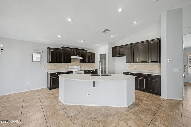 3546 E FAIRVIEW Street, Gilbert, AZ 85295