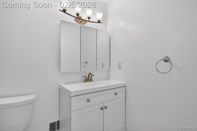 2736 Glenbridge Court, Ann Arbor, MI 48104