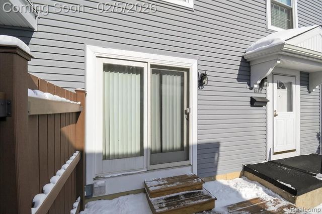 2736 Glenbridge Court, Ann Arbor, MI 48104