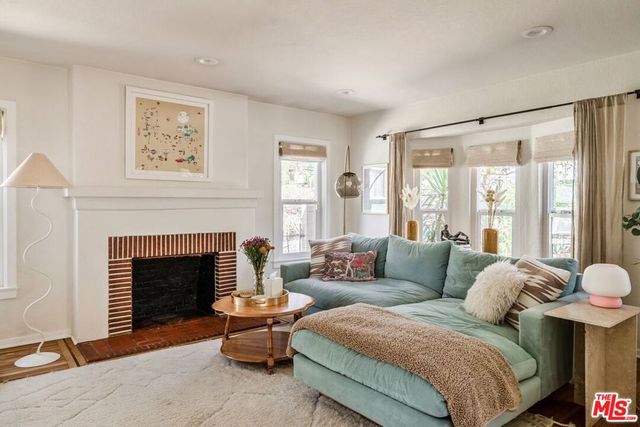 5368 Oakland Street, Los Angeles, CA 90032