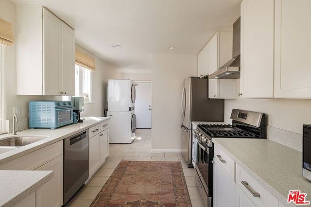 5368 Oakland Street, Los Angeles, CA 90032