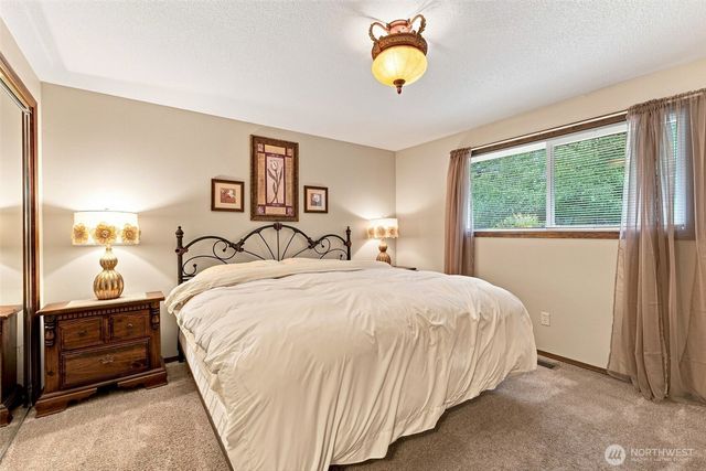 5619 NE 68th Ave, Vancouver, WA 98661