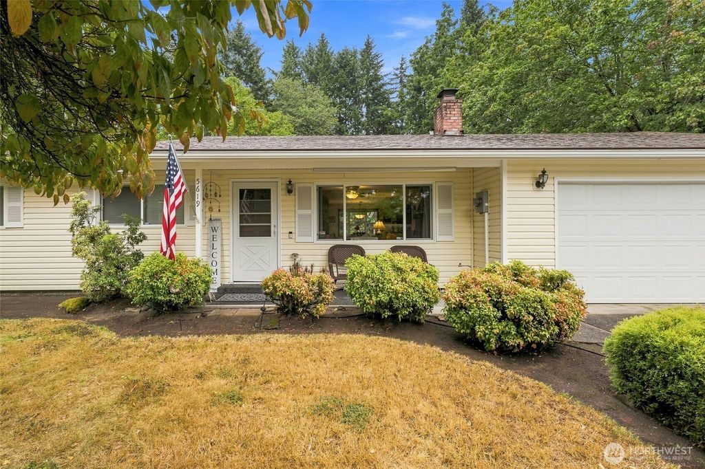 5619 NE 68th Ave, Vancouver, WA 98661