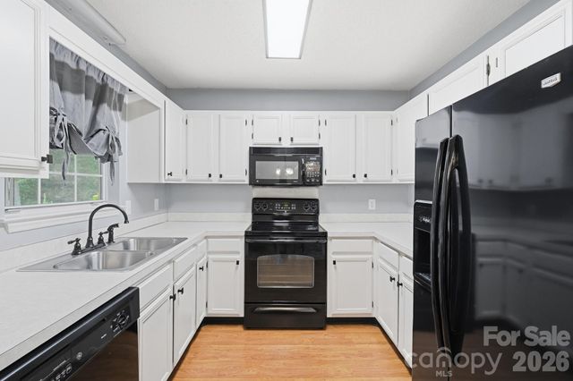 1200 Clear Springs Court, Charlotte, NC 28214
