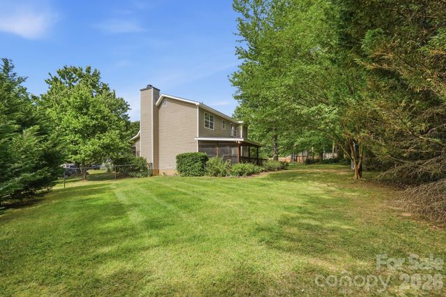 1200 Clear Springs Court, Charlotte, NC 28214