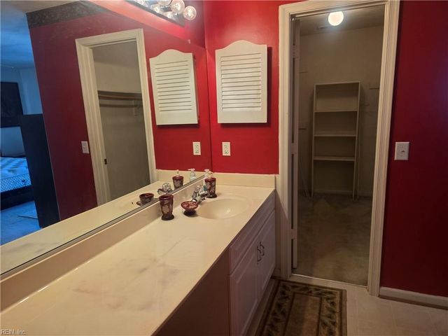 415 Prince Phillip CT, Chesapeake, VA 23320