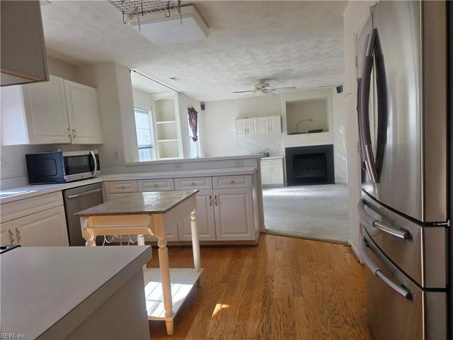 415 Prince Phillip CT, Chesapeake, VA 23320