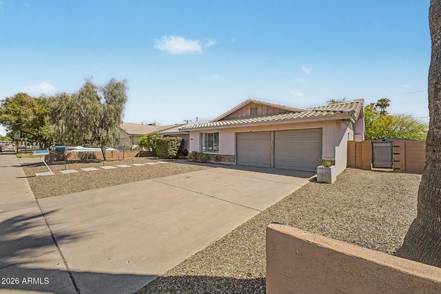 8001 N 17TH Drive, Phoenix, AZ 85021