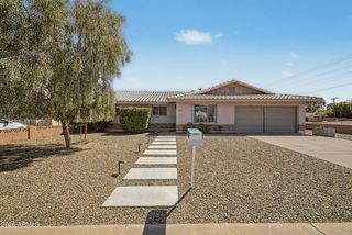 8001 N 17TH Drive, Phoenix, AZ 85021