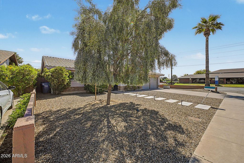 8001 N 17TH Drive, Phoenix, AZ 85021 — photo 4
