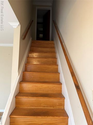 8237 Kennedy Circle, Warren, MI 48093