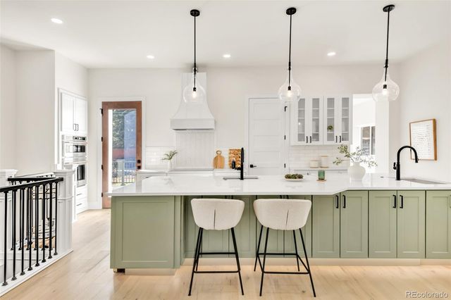 2511 N Gaylord Street, Denver, CO 80205