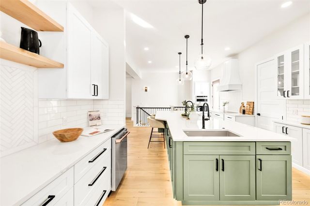 2511 N Gaylord Street, Denver, CO 80205