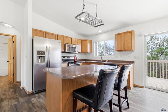 3636 KNUCKLEDUSTER RD, Rapid City, SD 57703
