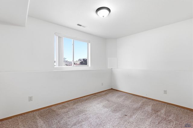 3636 KNUCKLEDUSTER RD, Rapid City, SD 57703