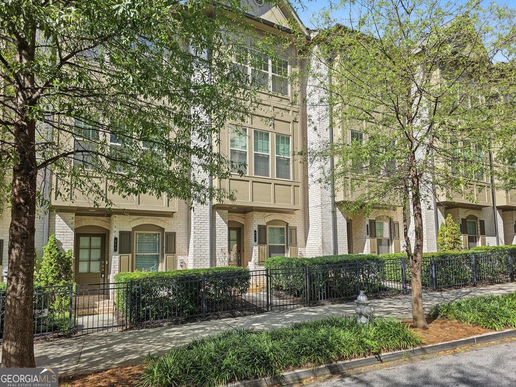 631 Broadview Place NE, Atlanta, GA 30324 — exterior
