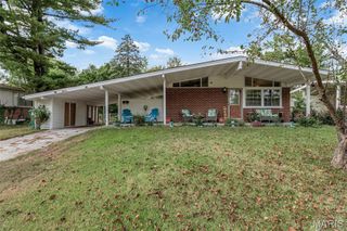 985 Preakness Lane, Florissant, MO 63033