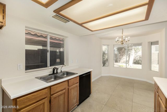 5602 W Mercer Lane, Glendale, AZ 85304