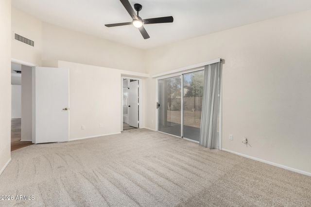 5602 W Mercer Lane, Glendale, AZ 85304