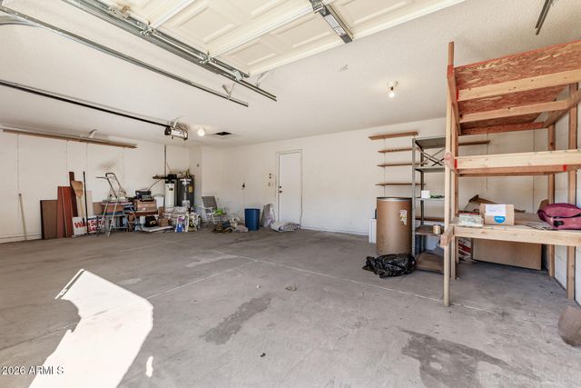 5602 W Mercer Lane, Glendale, AZ 85304